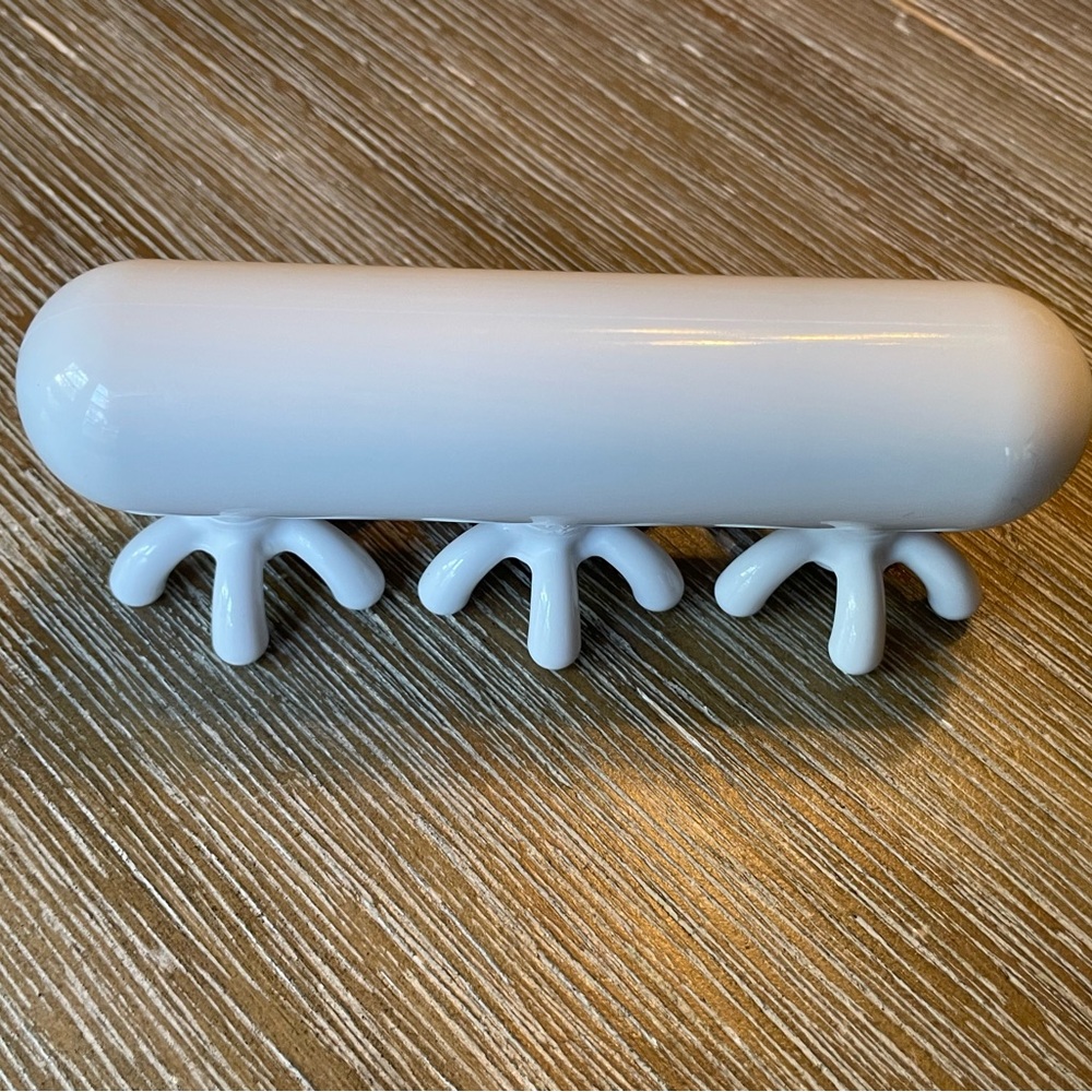 Ashley Black Faceblaster. Like new.